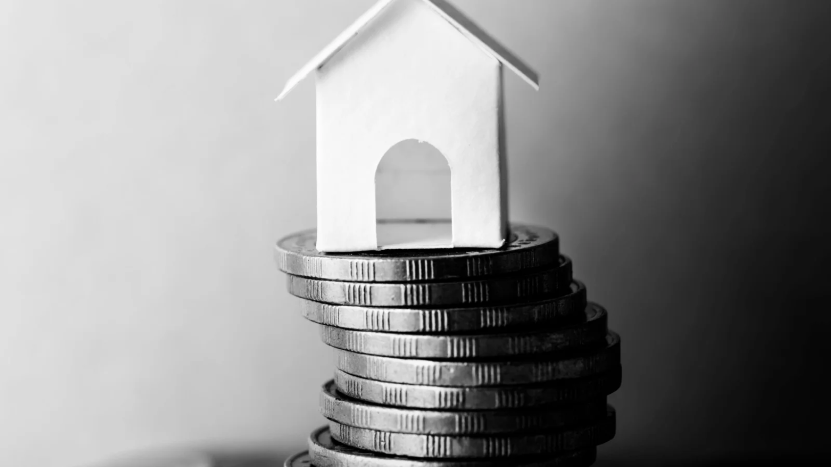 macro-shot-financial-mortgage-concept-scaled-2000x1125